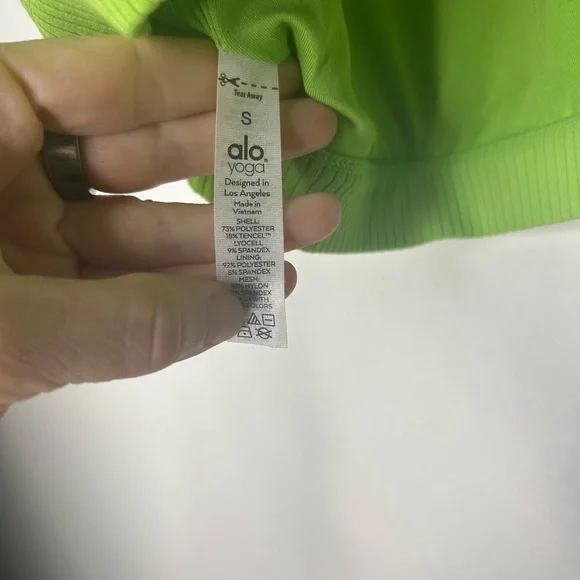 Alo Yoga Wellness Ribbed Sports Bra Green Apple Size Small - Picture 6 of 7